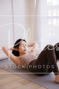 Mat Pilates Chest Lift (Vertical, Close)