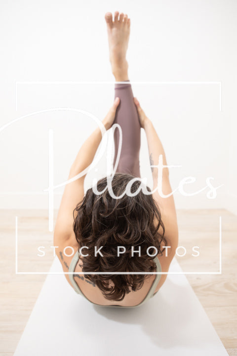 Single Straight Leg Stretch / Hamstring Pull (Posterior View)